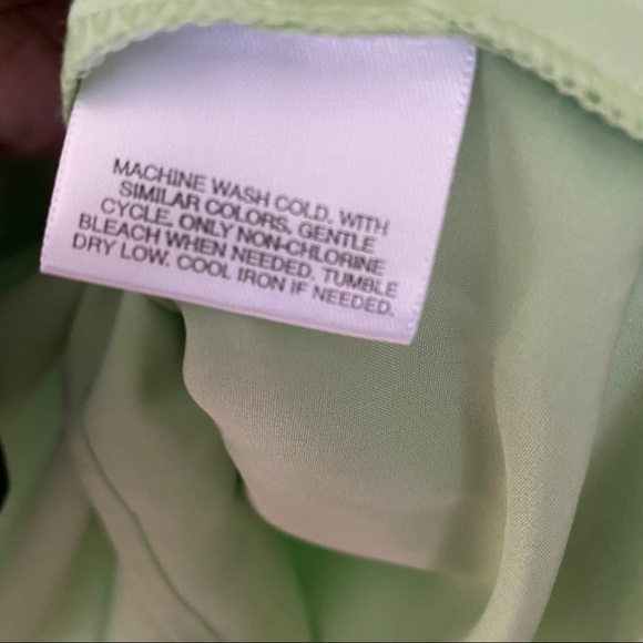 Covington Woman Lime 3/4 Sleeve Snap Front Shirt - Picture 14 of 14